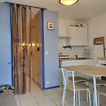 Avec Terrasse, Parking Privé Et Accès Direct à La - Fr-1-465-86 Apartamento