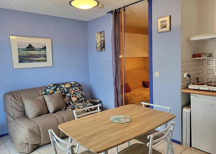 Avec Terrasse, Parking Prive Et Acces Direct A La - Fr-1-465-86 *