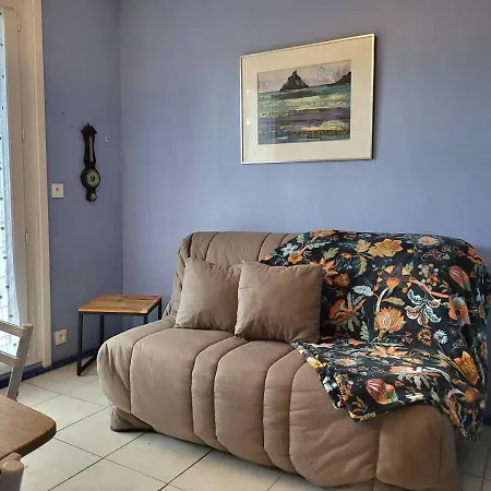 Avec Terrasse, Parking Prive Et Acces Direct A La - Fr-1-465-86 Apartment Merville-Franceville-Plage